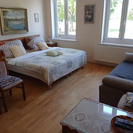 Cecylia Bed & Breakfast