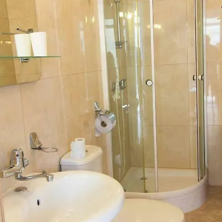 Nocleg ze śniadaniem Cecylia *